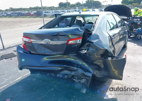 2014 Toyota Camry L/Le/Se/Se Sport/Xle from USA, damaged, VIN 4T1BF1FK0EU833721